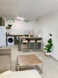 Superbe duplex rénové situé à Bas-du-Fort Gosier - 0