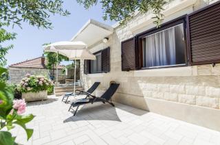 Holiday house with a parking space Selca, Brac - 11465 - 1