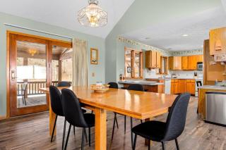 The M22 House - Panoramic Views of West Bay! - 6