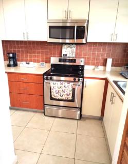 Spacious and comfortable 3 minutes from combate beach, swimming pool and recreational areas - 2