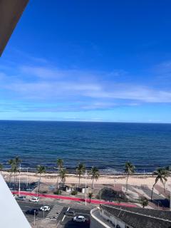 Apartamento com varanda e excelente vista para o mar - 7