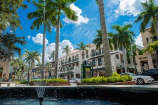 The Beach House! - 1 Mile to Vanderbilt Beach! Southern Exposure, Pool - Naples - 6