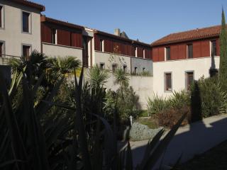 Res La Barbacane, Carcassonne, apartment for 4 pers - 5