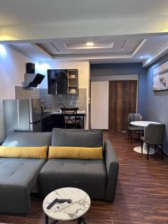 Luxury estate gh - 2