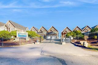 Oceanfront Seaside Cliffs Retreat at Surfer's Cove - 9