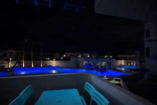 Pool All Year round & Gym h3 - 0