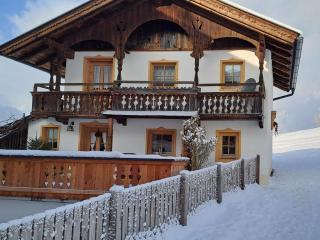 Chalet Anna with mountain view - 0