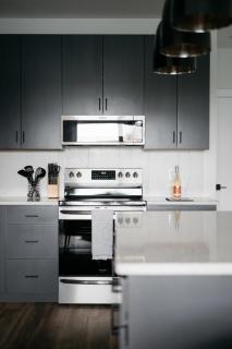 Cityscape Condo: New in Downtown Traverse City! - 4