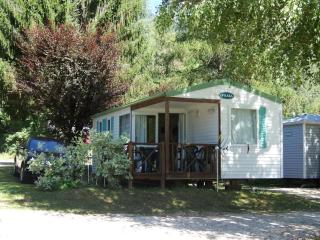 Camping 3 étoiles familial avec piscine et pataugeoire - 8