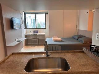 Flat Boa viagem 200 metros praia e shopping - 1