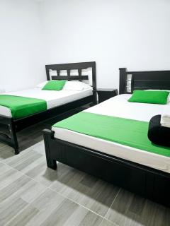 Zavara Hostal - Pueblo Tapao, 321-609-4407 - 4