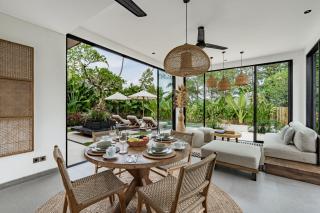 Villa Maverick by BaliSuperHost - 8