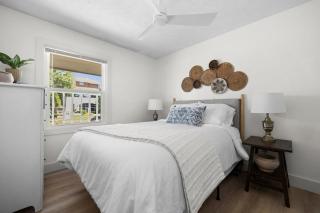 The Roost Condo 11-Renovated Bathroom in 2025! - 9