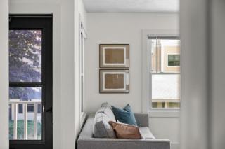 The Roost Condo 11-Renovated Bathroom in 2025! - 3
