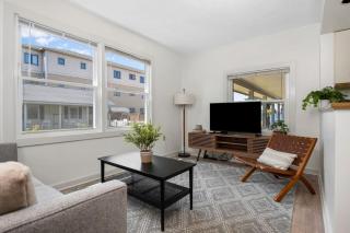 Waters Edge Condo 9 - Renovated Bathroom in 2025! - 7