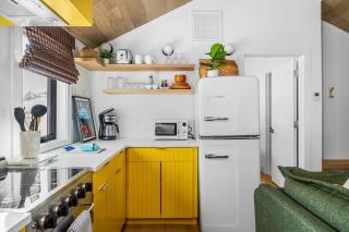 Newly Renovated Beachside Cabin 8! - 6