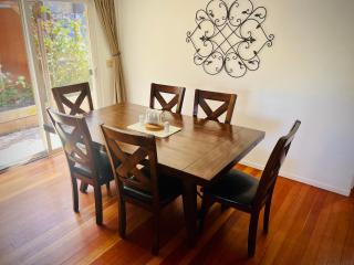 Riverfront with EV charger - Sequoia River Cottage - 4