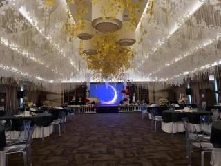 District 21 Hotel - 9