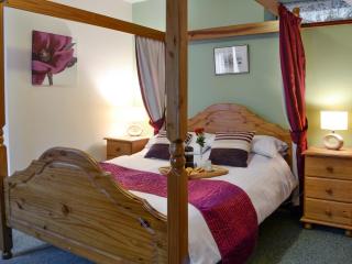 Garden Cottage-B5812 - 7