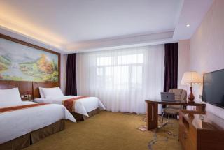 Vienna Hotel Tongliao Ke'erqin - 3