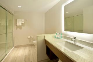 Holiday Inn Express Hotel & Suites Austin Downtown - University by IHG - Austin - 1