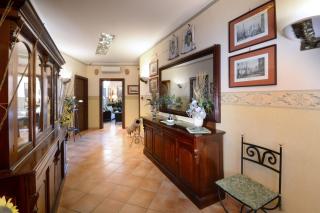 Pinto-Storey Hotel - Naples - 3
