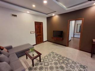 Tropicana Apartments - 1