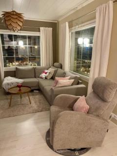 Polar Glow House - near Santa Claus Village - 8