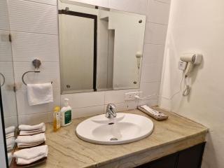 Monica's Golf Studio - FRIENDS TV Series themed apartment - 4