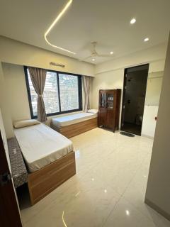 Dave's 3BHK Panchavati Stay - Nashik - 1