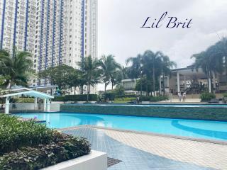 The Grass Residences by Lil Brit near SM North Edsa, Trinoma and Solaire - 3