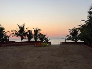 Private Beach - Exotic Sea View Resort - 3