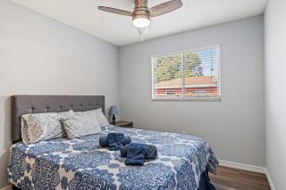 Sarasota Bradenton Getaway 3BR Sleeps 8 - 3