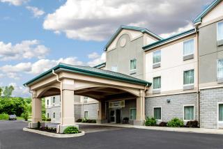 Quality Inn & Suites Fishkill South near I-84 - 0