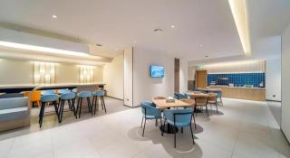 Jinjiang Inn Wuhan Wansongyuan Food Street Qushui Building - 9