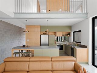 Less is More - Quiet Luxury in the Forest - 3