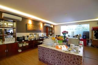 D'Season Premiere Hotel - 3