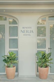 Beneste Nerja Hostal - 8