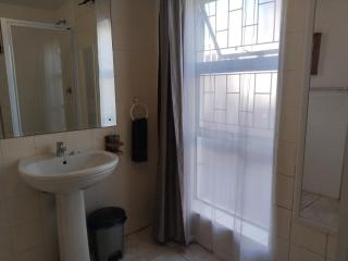 Ryans Surf Cabin - 2