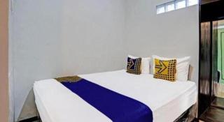 OYO Life 91323 Omah Victoria Homestay & Culinary - 2