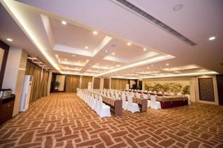 New Century Hotel Zaozhuang Fengming - 1