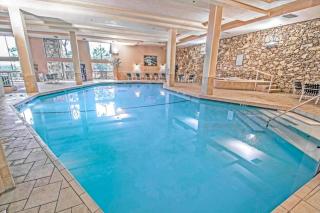 Tan-Tar-A Estates - 7