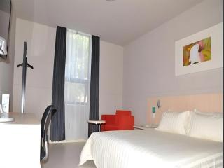 Jinjiang Inn Danjiangkou Station Road - 5