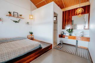 Nhà Bên Đồi - 2