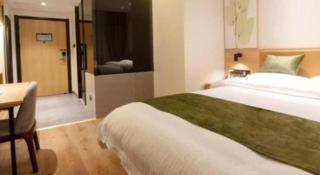 GreenTree Inn Jiangxi Nanchang XianGYAng Road Lianxi Road Business Hotel - 4