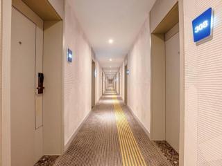 7 Days Inn Wuhan Dingziqiao Zhongnan Road Metro Station - 8