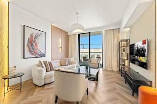 FIRST CLASS 1BR Beachfront Bliss Escape - 5