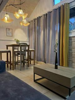 Le KOZY, LULU, FAR FAR - 5