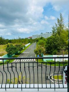 Homestay 1 Bed Balcony - Near Beach - 9