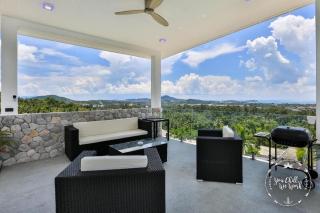 V297 Hillside Sea View Villa with Infinity Pool - 4